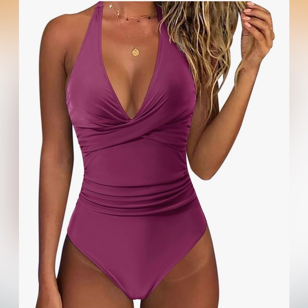 Size M women’s tummy control swimsuit